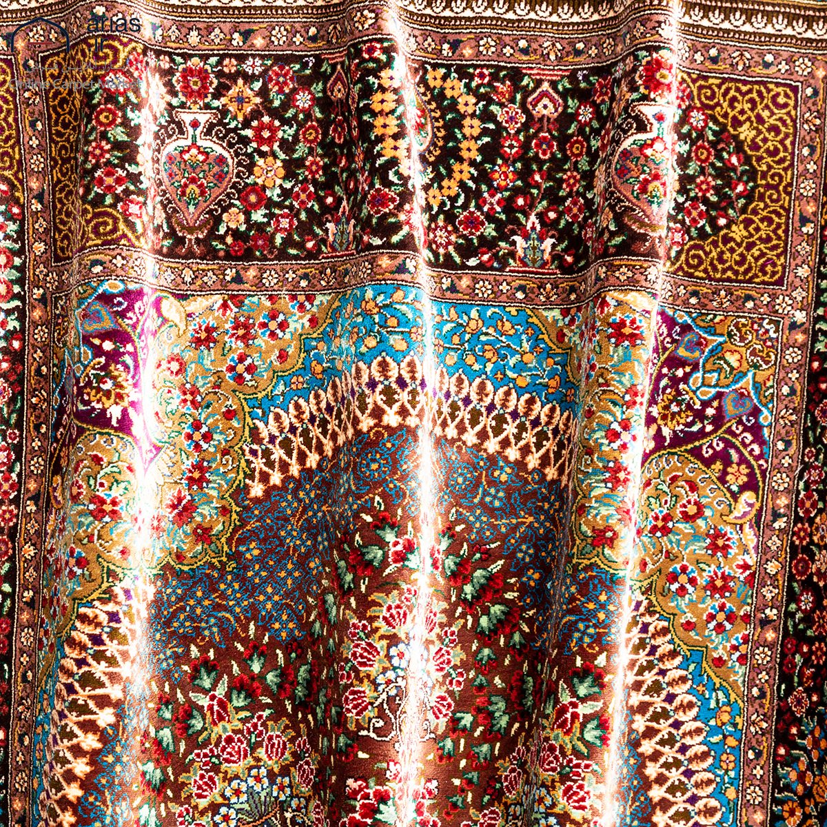 فرش دستباف ذرع و نیم تمام ابریشم طرح لچک ترنج مارک صدیقیان