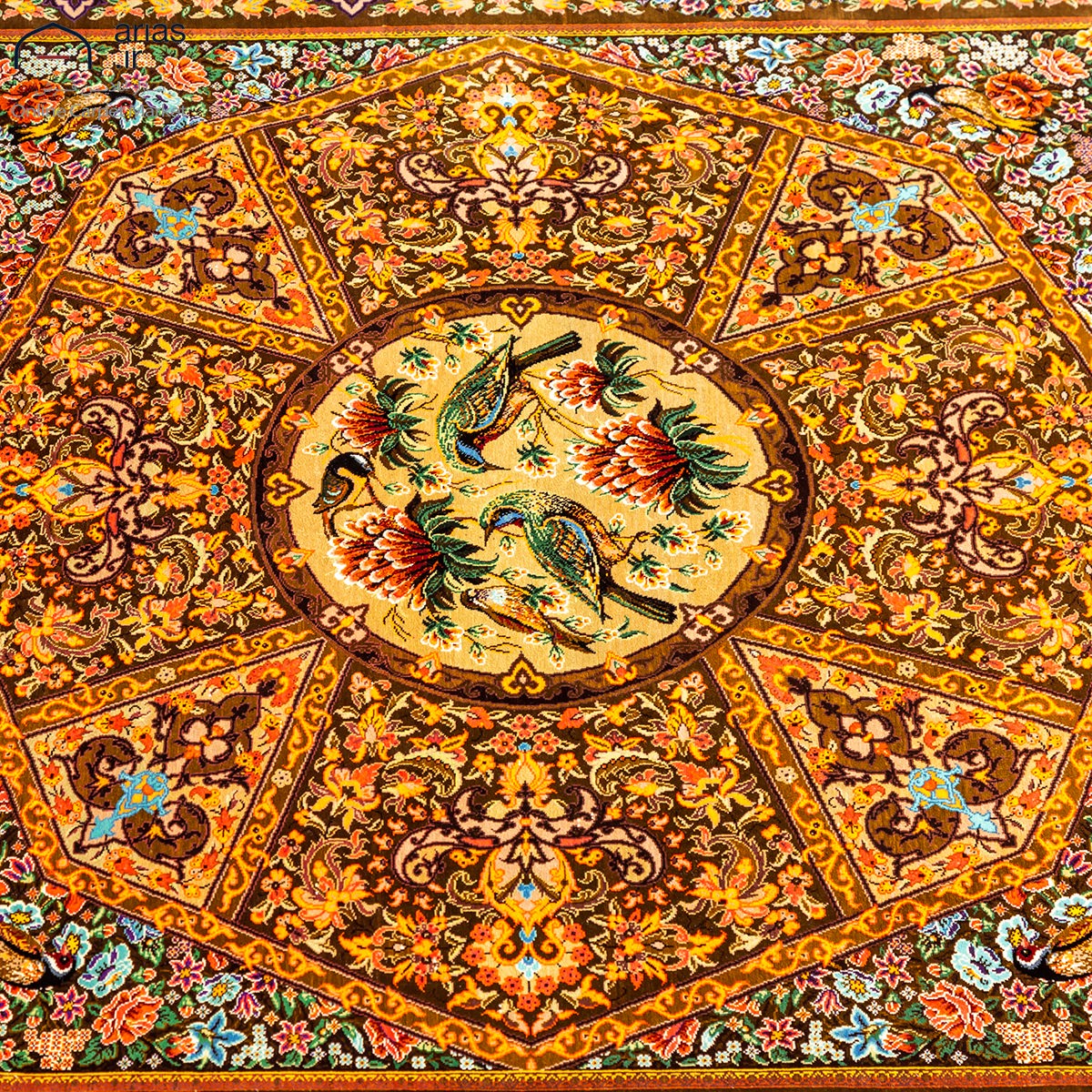 فرش دستباف سه متری تمام ابریشم نقشه قابی مارک اکبرزاده