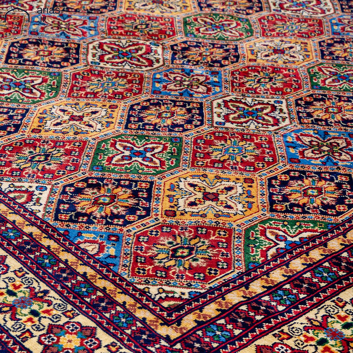 فرش دستباف عشایری شش متری بافت افغان کد D02104A