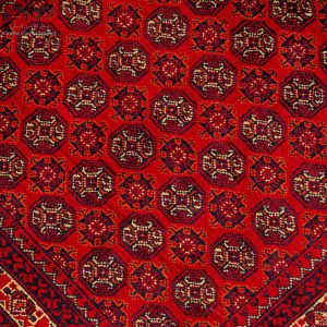 فرش دستباف ذرع و نیم چله نخ زمینه لاکی بافت افغان