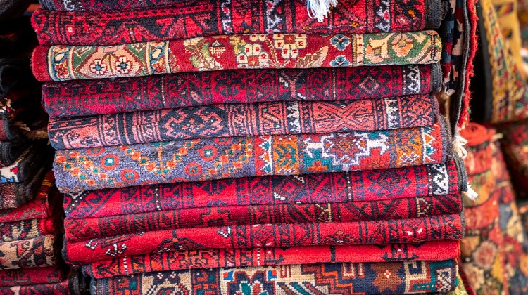 فرش محلی ایرانی