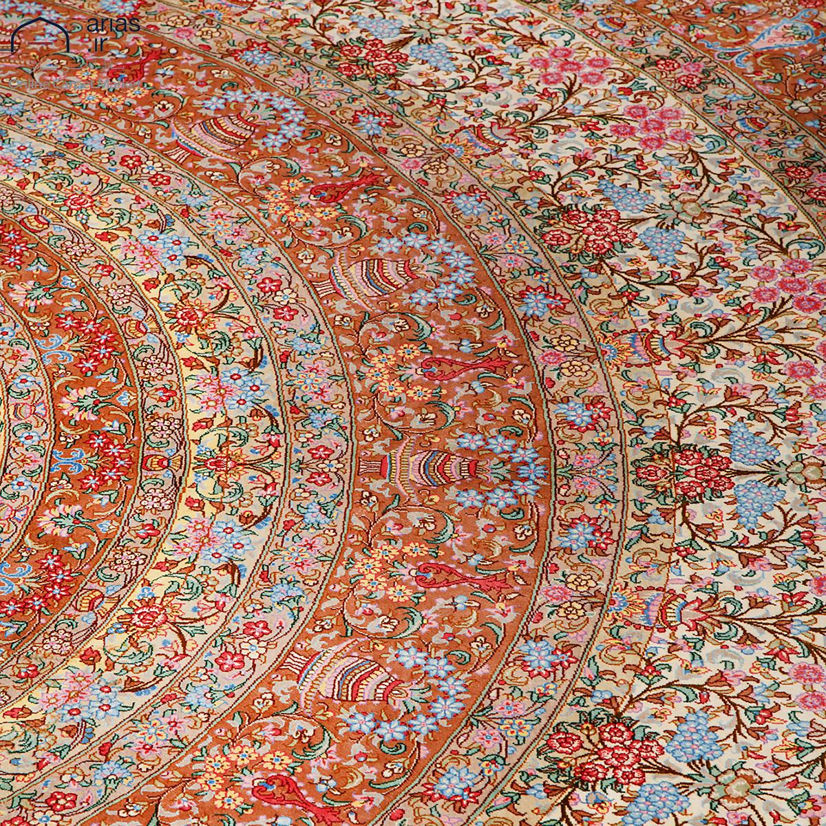 فرش دستباف دایره ای تمام ابریشم طرح لچک ترنج زمینه کرم مارک رضایی کد D02515G