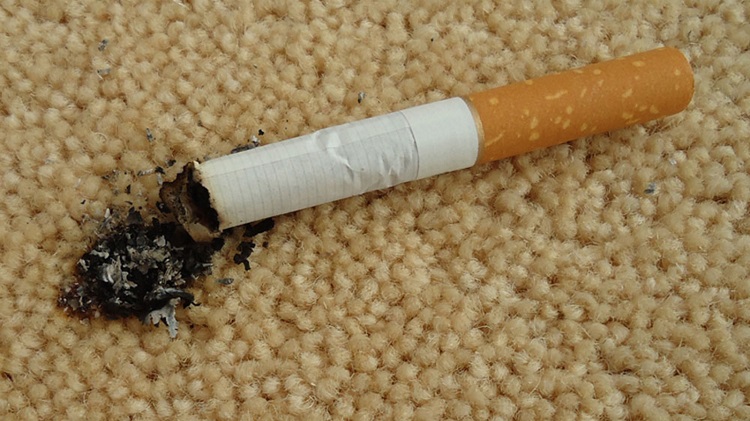 از بین بردن سوختگی فرش با سیگار