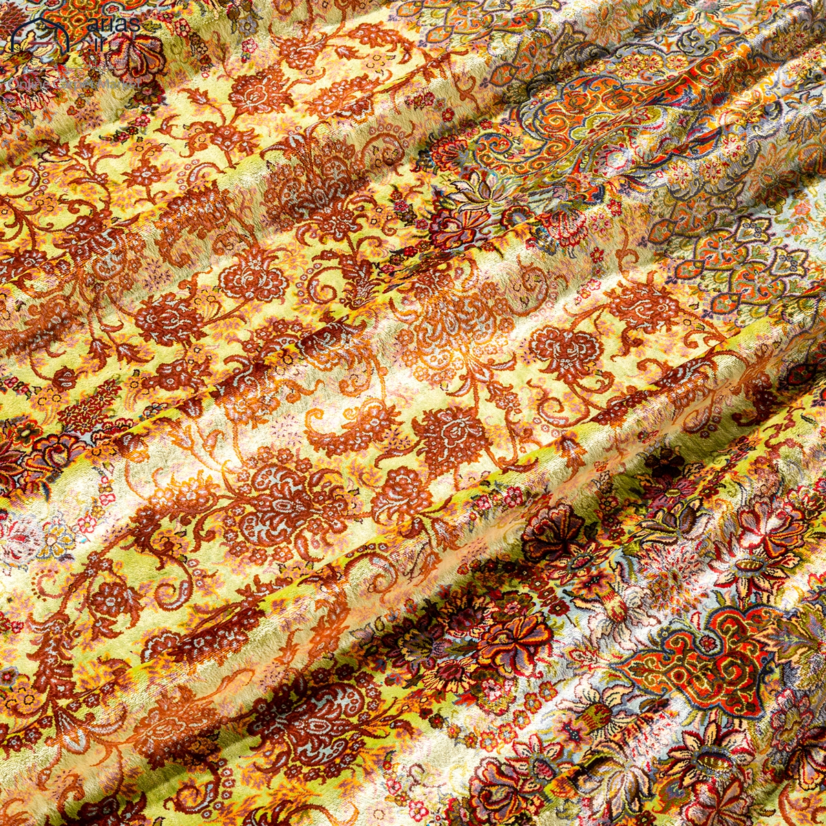 فرش دستباف دوازده متری ابریشم طرح لچک ترنج رسولی قم D02565G