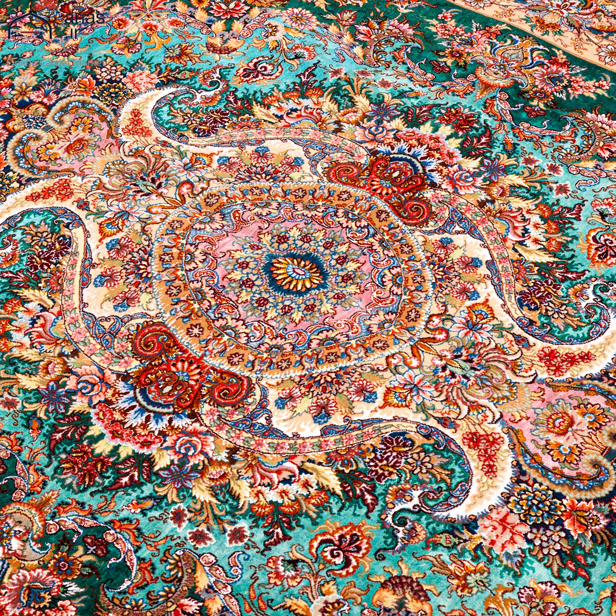 فرش دستباف شش متری نقشه خطیبی زمینه سبز آبی تبریز D02399T
