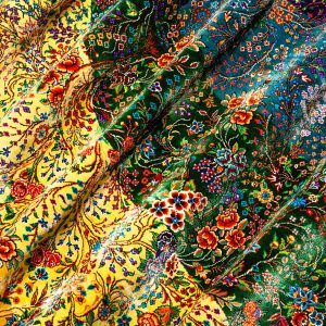 فرش دستباف ذرع و نیم تمام ابریشم طرح رنگین کمان مارک گشایشی قم کد D02602G