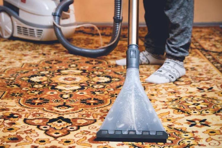 به چه شکلی فرش باکیفیت را از فرش آنتیک واقعی تشخیص دهیم؟